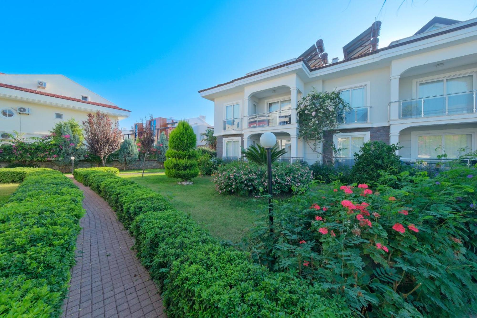 Legend Apartments เฟทิเย ภายนอก รูปภาพ